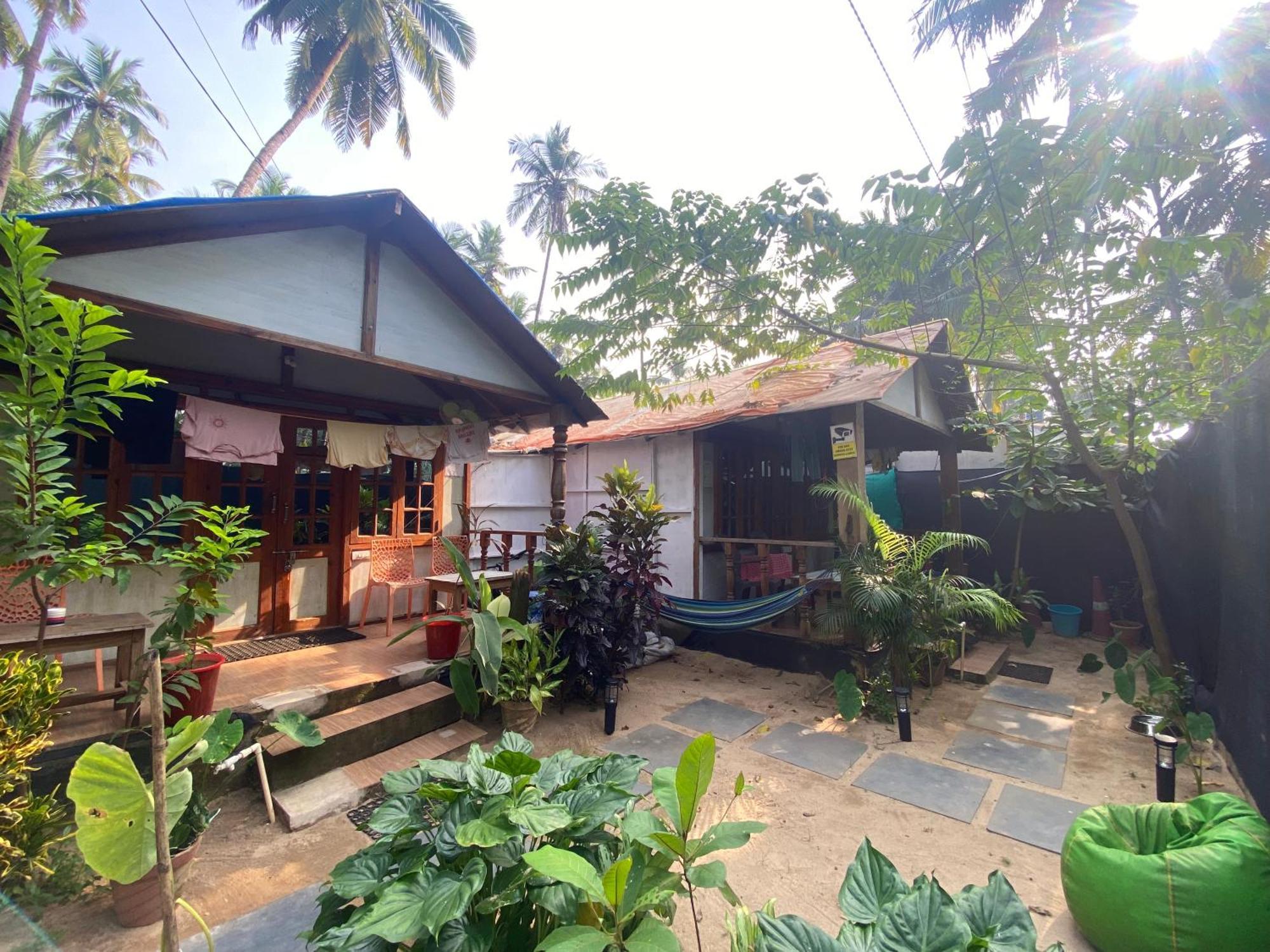 Hostel Tropical Bay Palolem Exterior foto
